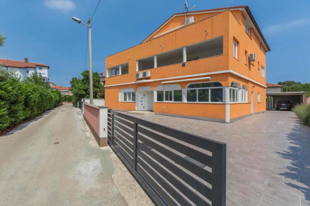 Comfort Apartments With Pool In Medulin (Adults Only) Extérieur photo