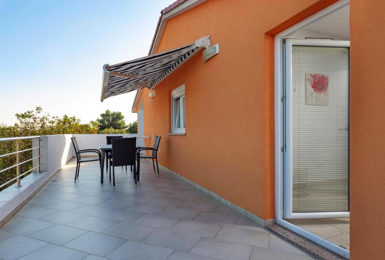 Comfort Apartments With Pool In Medulin (Adults Only) Extérieur photo