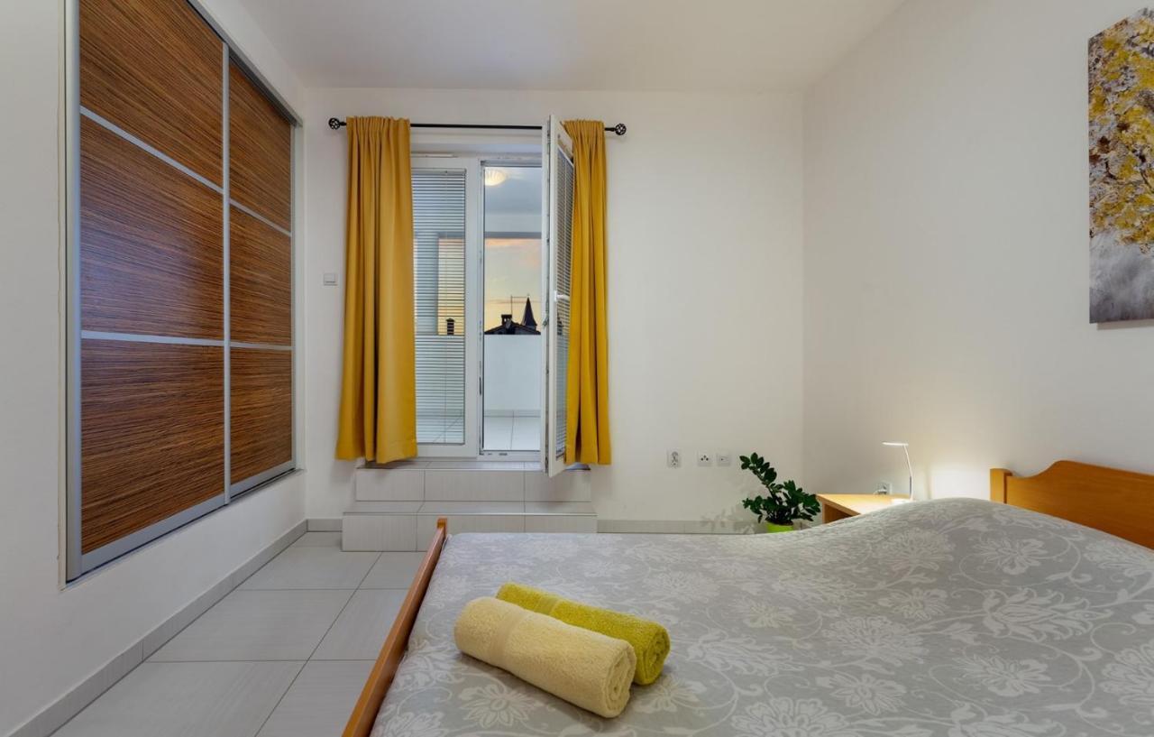Comfort Apartments With Pool In Medulin (Adults Only) Extérieur photo