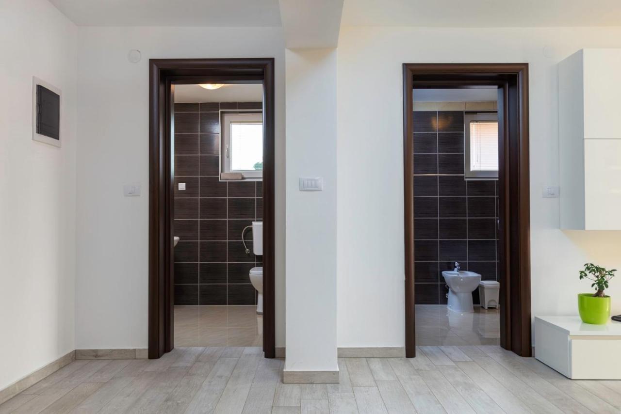 Comfort Apartments With Pool In Medulin (Adults Only) Extérieur photo