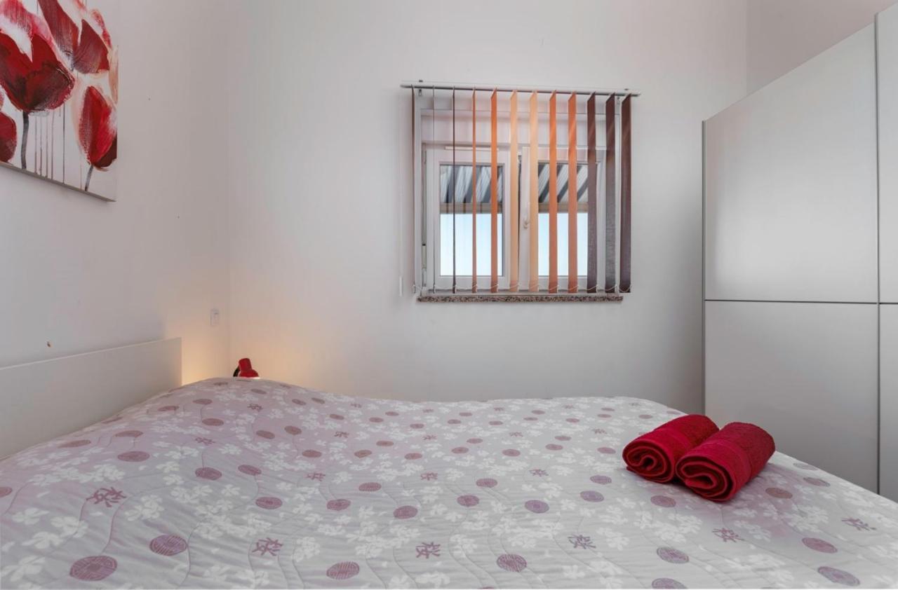 Comfort Apartments With Pool In Medulin (Adults Only) Extérieur photo