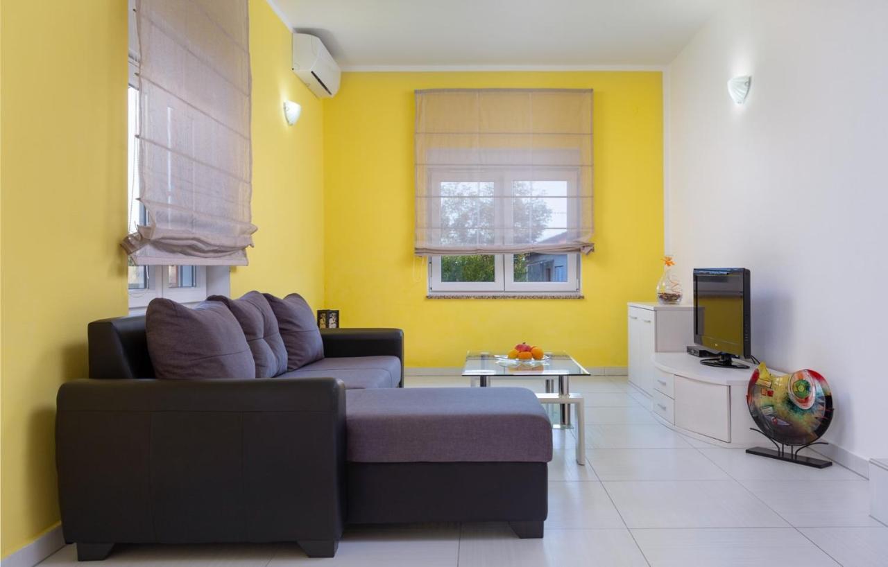 Comfort Apartments With Pool In Medulin (Adults Only) Extérieur photo