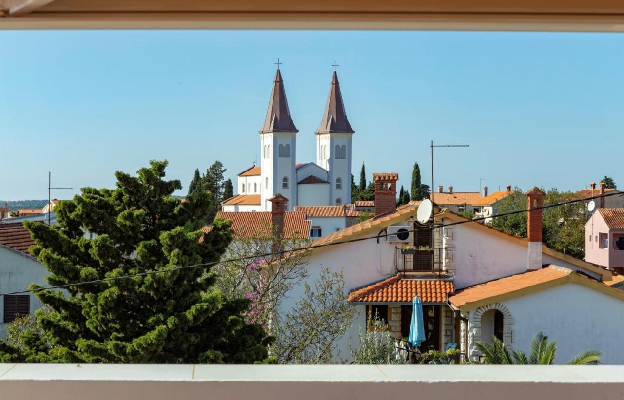Comfort Apartments With Pool In Medulin (Adults Only) Extérieur photo