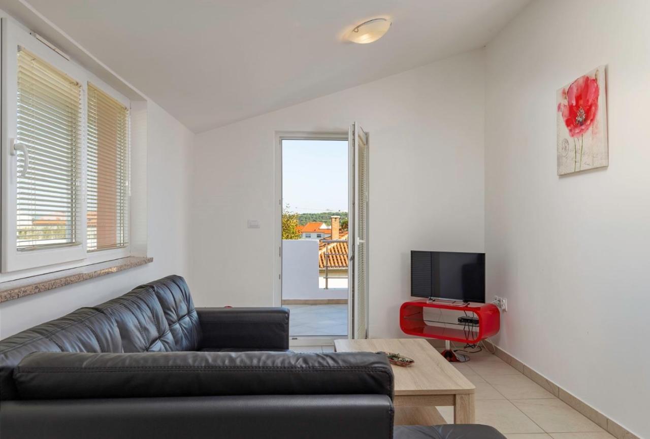 Comfort Apartments With Pool In Medulin (Adults Only) Extérieur photo